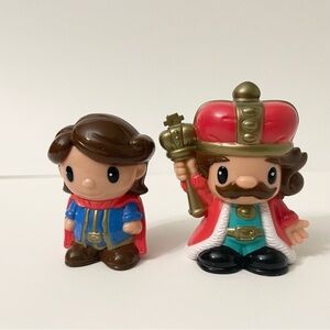 King and Prince Crown Royal  Man Castle for Little Plastic Toy